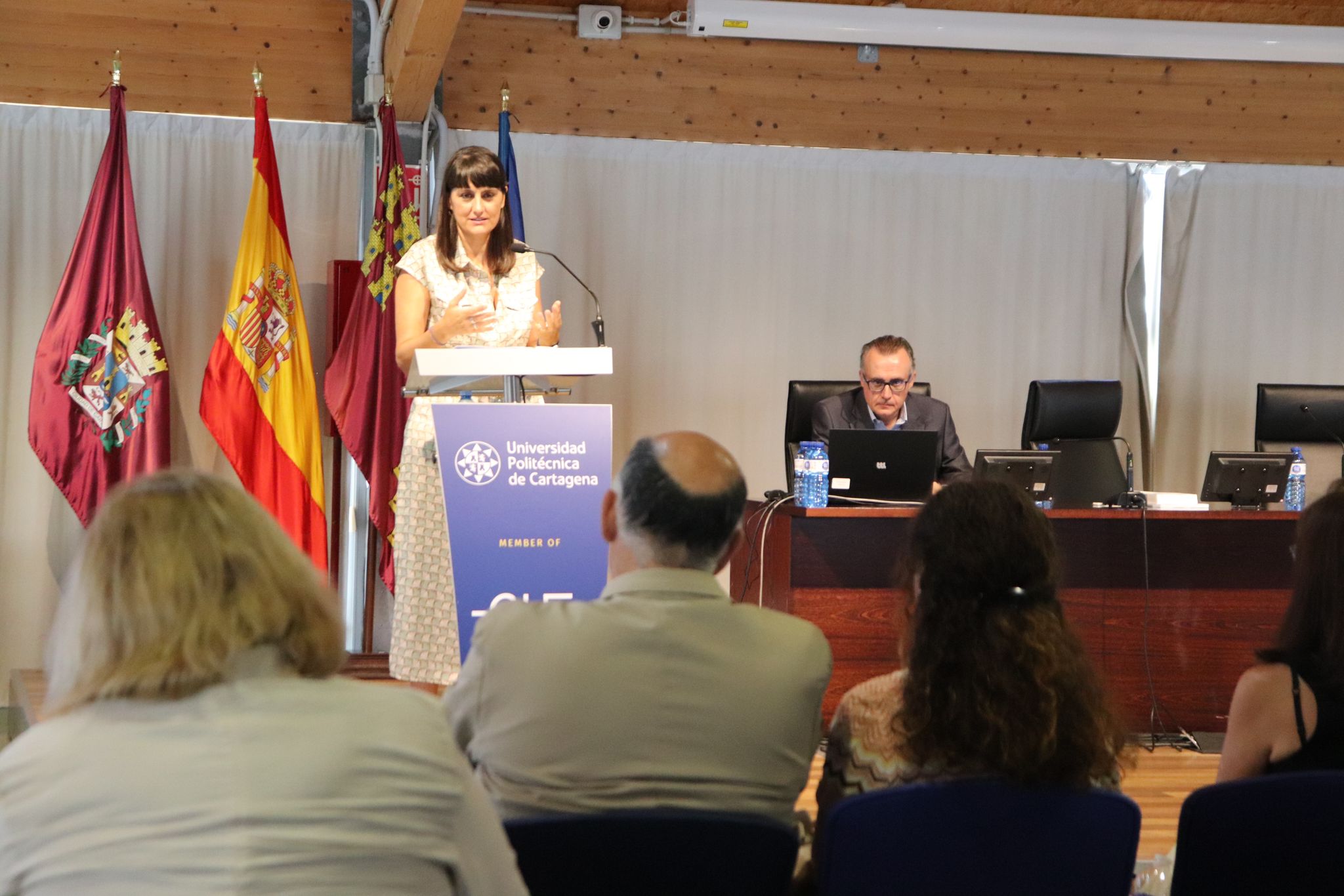 Vamos a invertir 200 millones de euros para formar a 80.000 profesionales en competencias digitales e inteligencia artificial