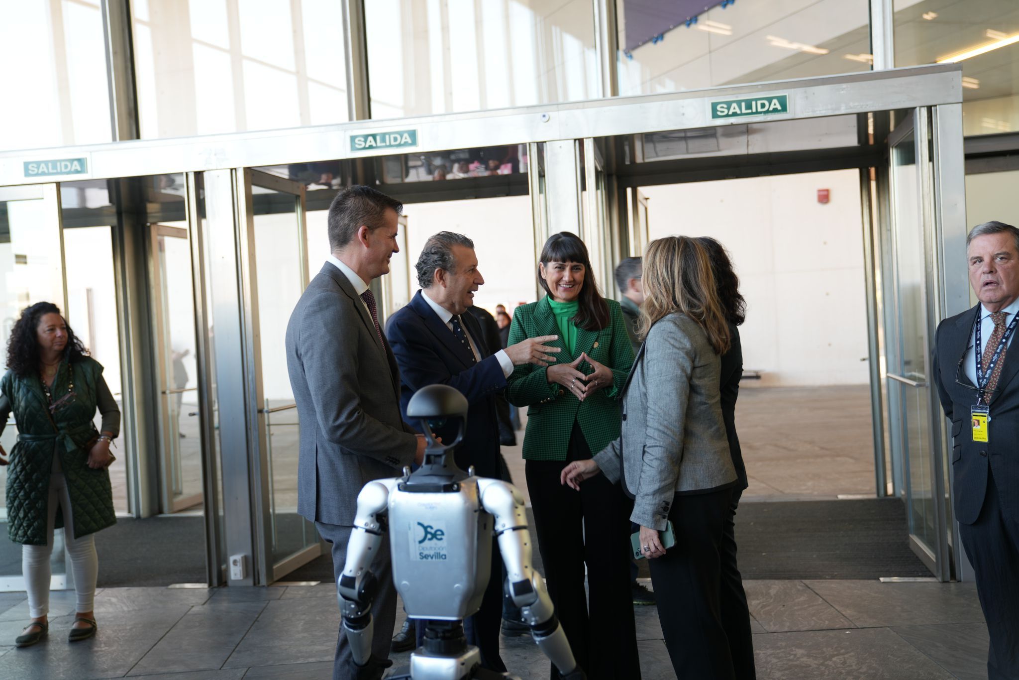 Estamos transformando Sevilla y Andalucía con una gran inversión en la digitalización del tejido empresarial y del sector audiovisual